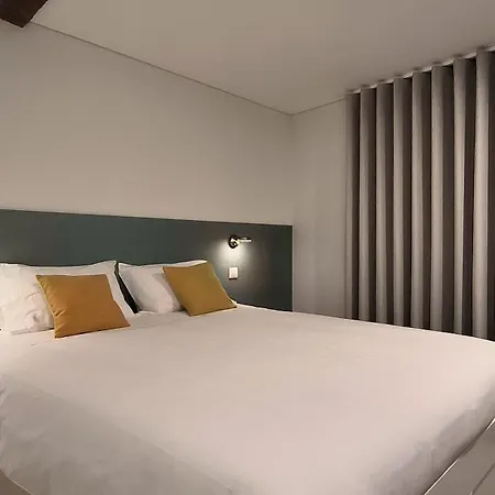 Domi & ギマランイス